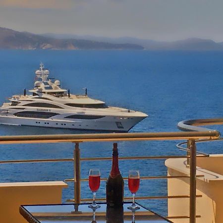 Royal Queen And King Luxury Apartment ساراندا المظهر الخارجي الصورة