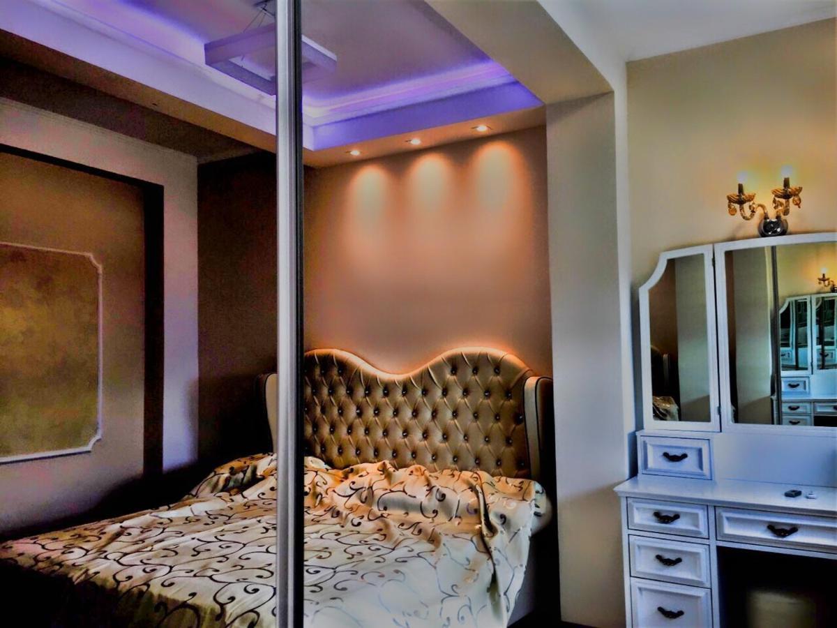 Royal Queen And King Luxury Apartment ساراندا المظهر الخارجي الصورة
