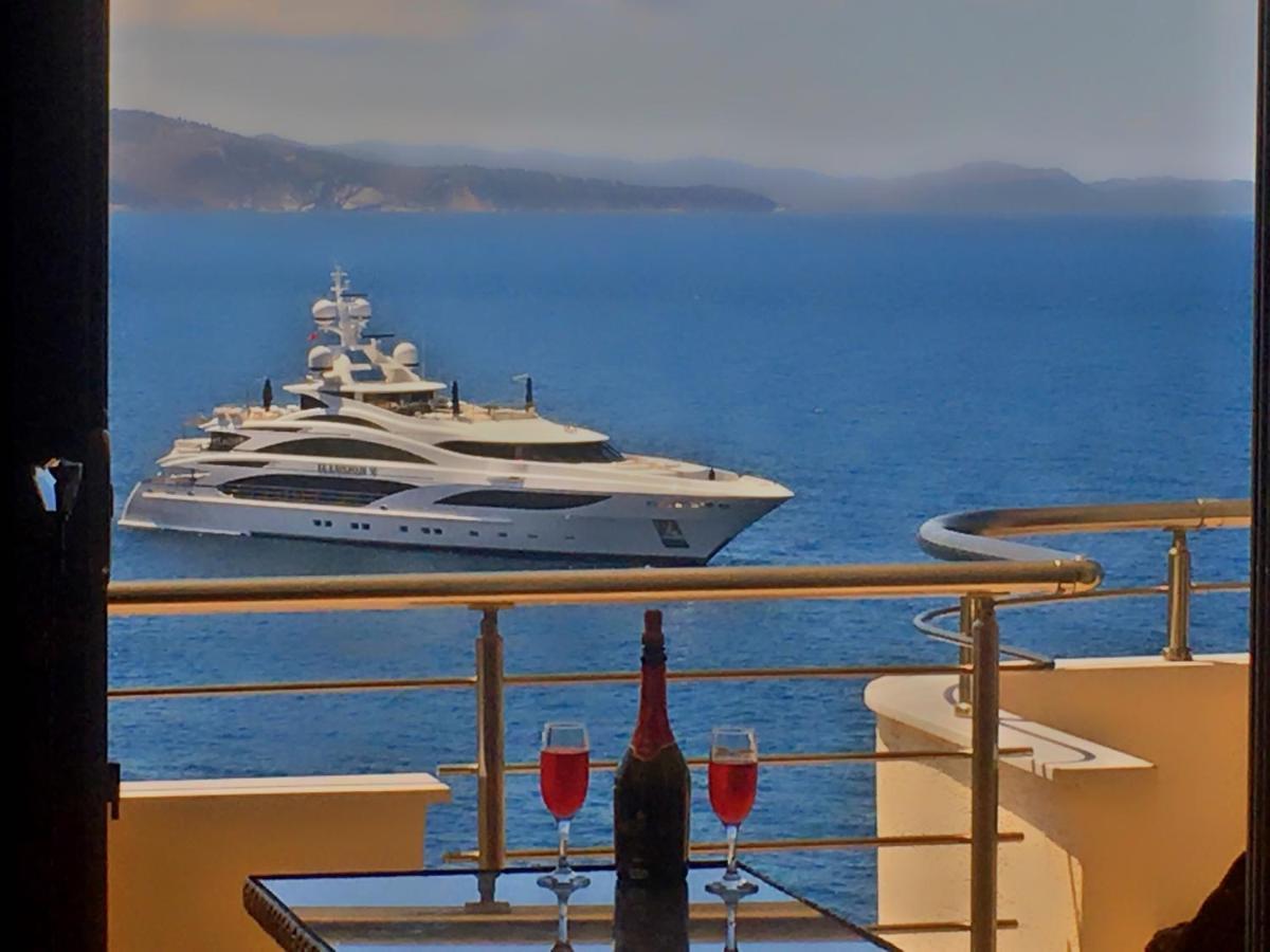 Royal Queen And King Luxury Apartment ساراندا المظهر الخارجي الصورة